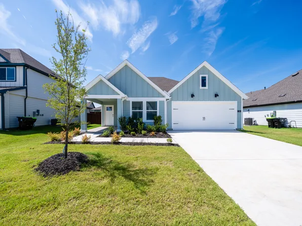 729 Orchid Way, Pilot Point, TX 76258