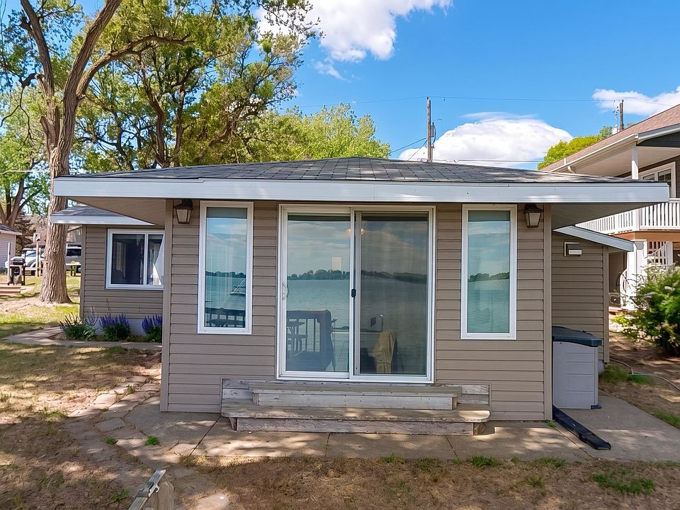 1st image of 11 Bass Bay Dr #16