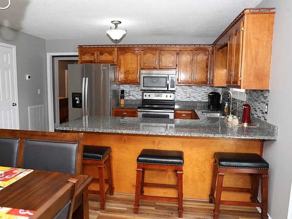 5th image of 3826 Marla Cir