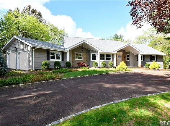 2nd image of 33 Peppermill Ln