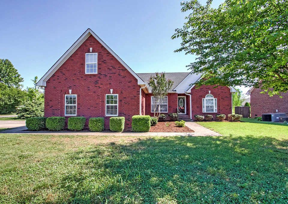 1st image of 405 Indian Park Dr