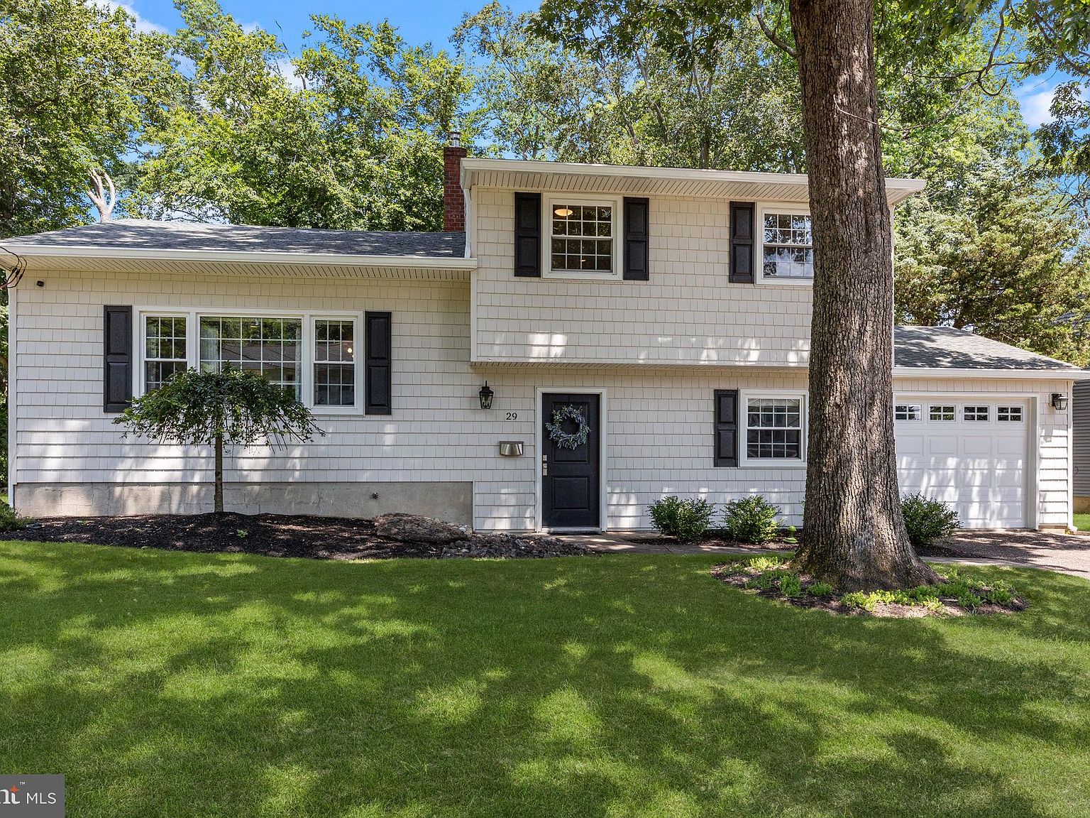 M*Y様 House on the hill Overalls (Tile) 9 29 Hilltop Dr, Yardley, PA 19067 | Zillow