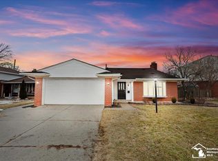 16942 Cicotte Ave, Allen Park, MI 48101