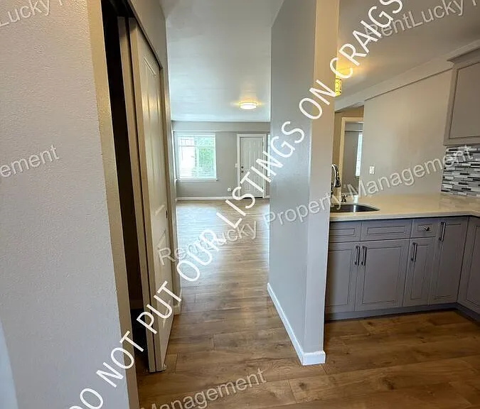 3315 Claremont Ave S #3 — Photo 3