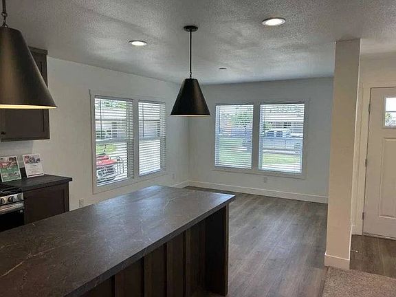 4th image of 400 W Baseline Rd #252