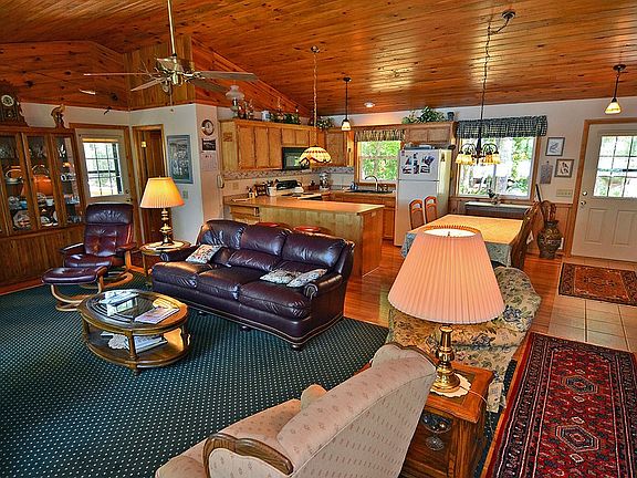 5th image of 8581 W Peninsula Road