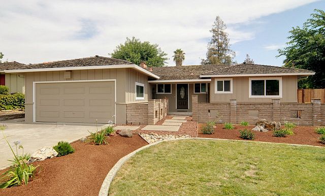 1st image of 14640 E Hills Dr