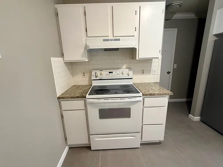 Oven with counter space