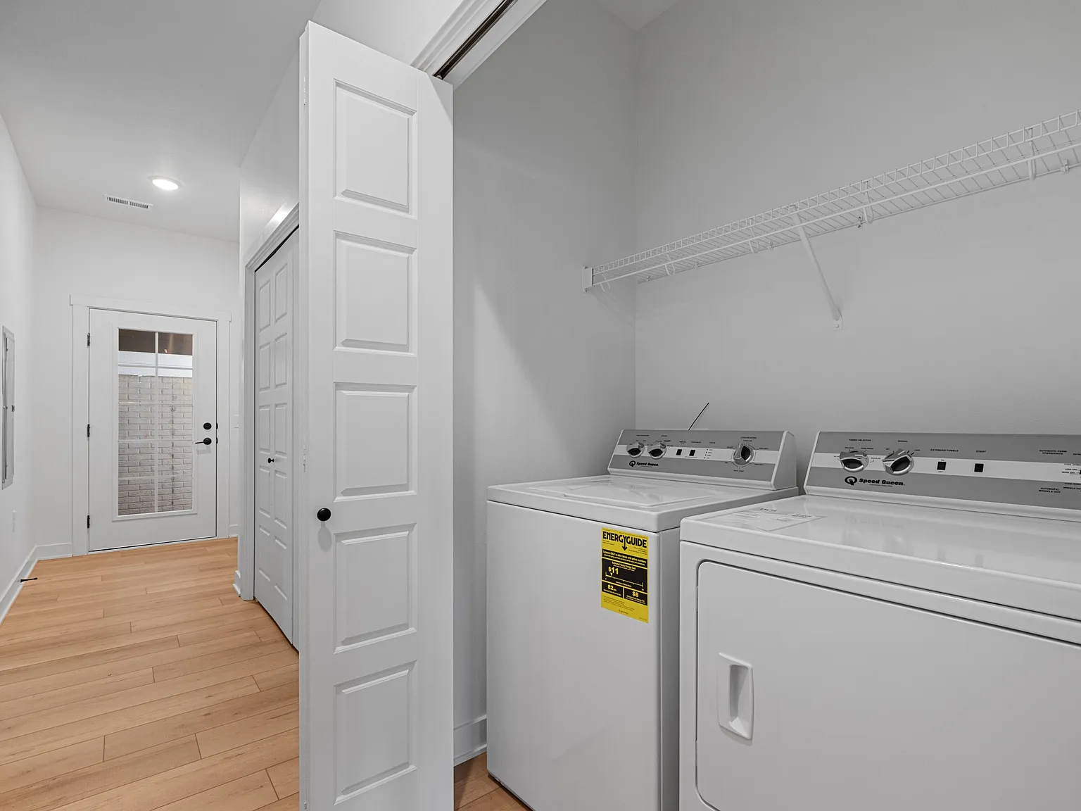 1206 SW Franklin Ln - 1 — Photo 3