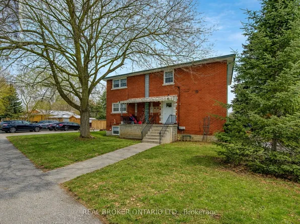 109 Eton Dr, Kitchener, ON N2B 1N9