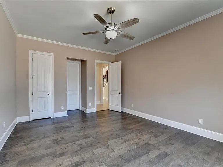 2230 Manor Creek Ct — Photo 19