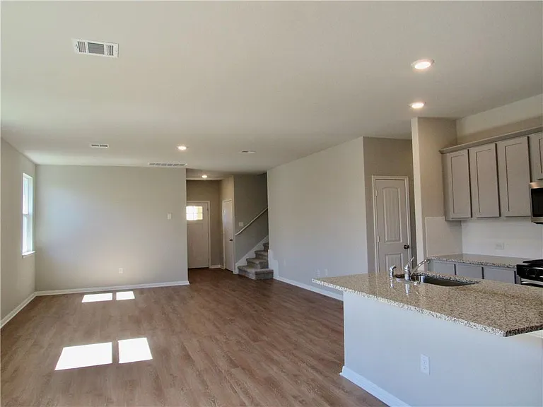 620 Otto Ave — Photo 7