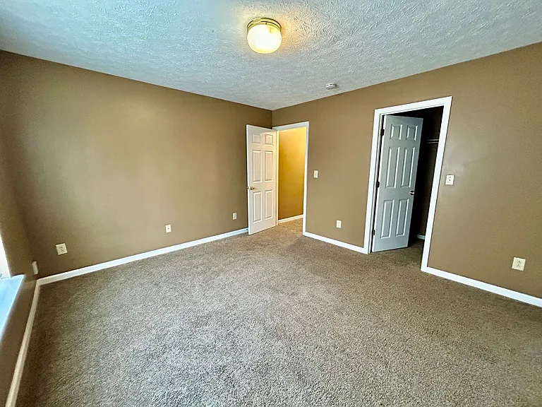 221 Simba Way — Photo 11