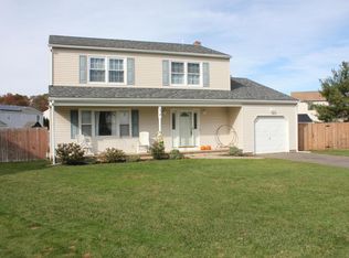 105 Seafoam Ct, Toms River, NJ 08753
