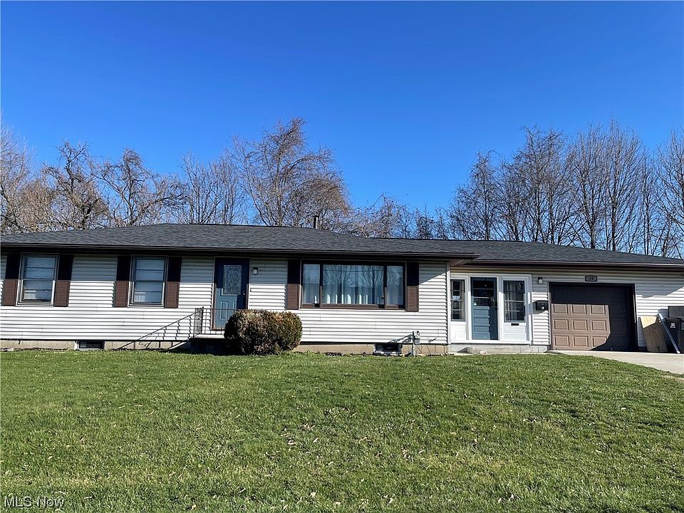 1st image of 19 Beechrock Dr