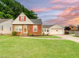 5715 Ackley Rd, Parma, OH 44129