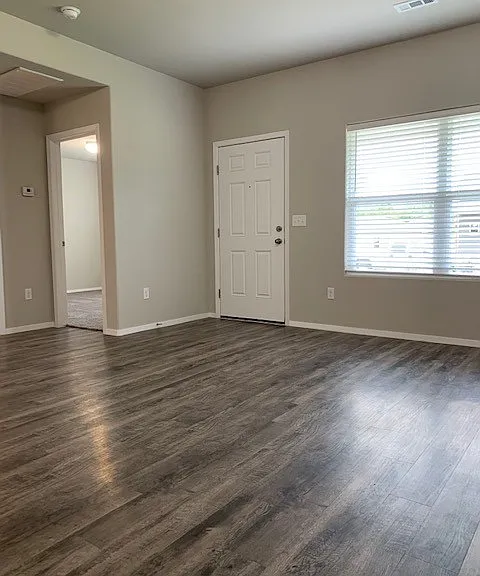 5002 W Claxton Cir — Photo 3