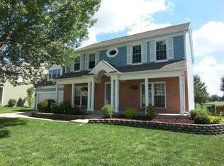 889 Thornwood Dr, Greenwood, IN 46143