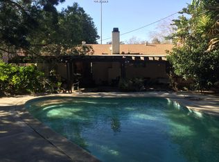 10542 Rubio Ave, Granada Hills, CA 91344