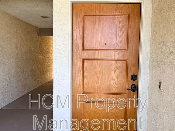2nd image of 4852 Cabana Dr APT 204