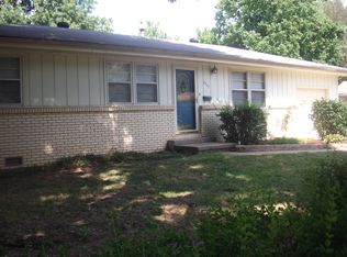 2757 W Whiteside St, Springfield, MO 65807