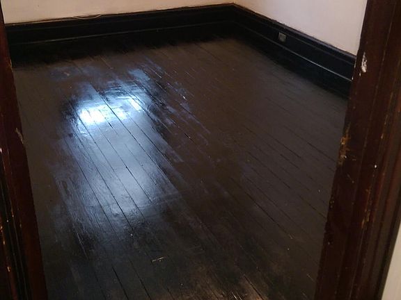 2nd image of 3840 Illinois Ave APT A