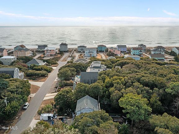 2nd image of 105 Ocean Oaks Drive