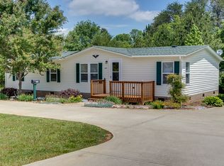 339 Boggs Rd, Pickens, SC 29671