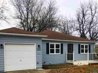 3313 E 18th St, Sioux Falls, SD 57103