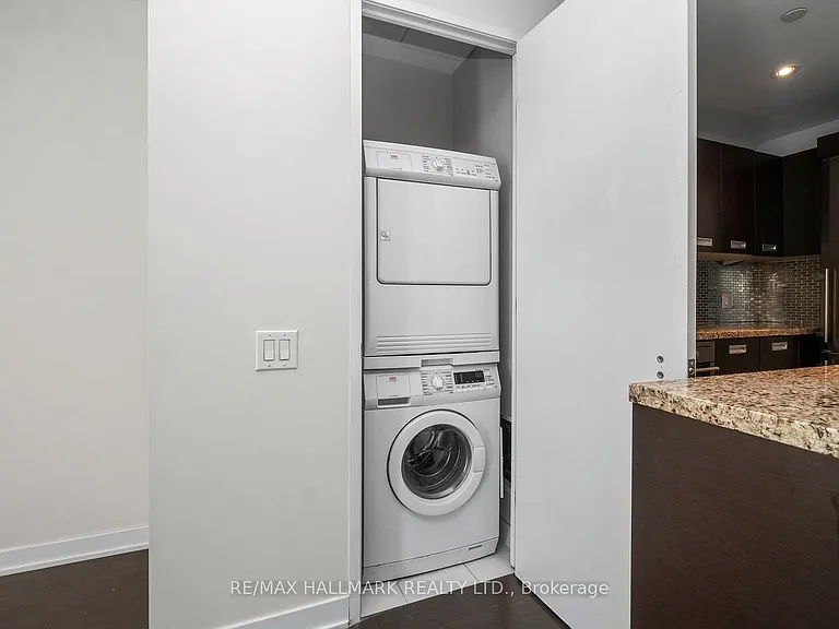 90 Park Lawn Rd #2302 — Photo 18