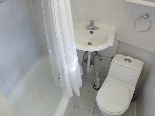 Rented by Target Realty Group | media 18