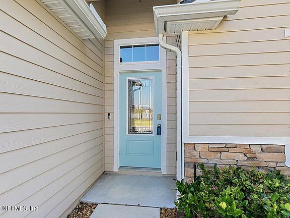 3rd image of 312 PICKETT Drive