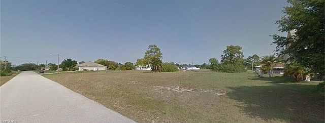 1st image of 2107 NE 27th Ter