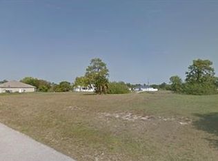 2107 NE 27th Ter, Cape Coral, FL 33909