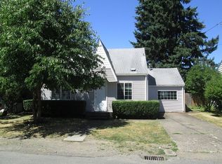 861 Edina Ln NE, Salem, OR 97301