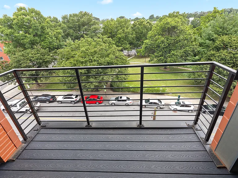 Arbor Metro Takoma — Photo 56
