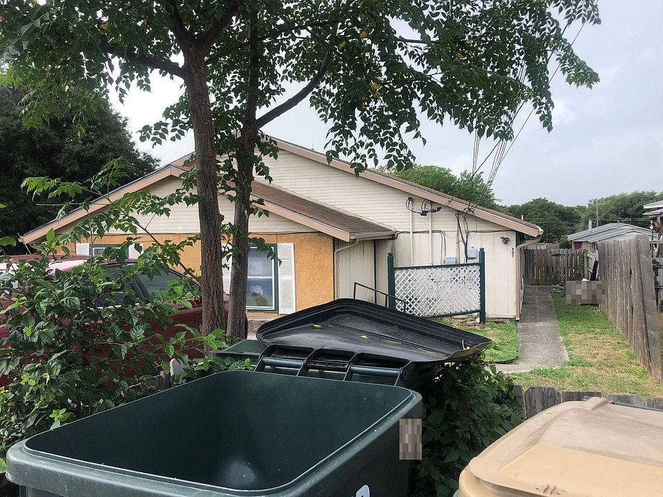2nd image of 905-907 Allen