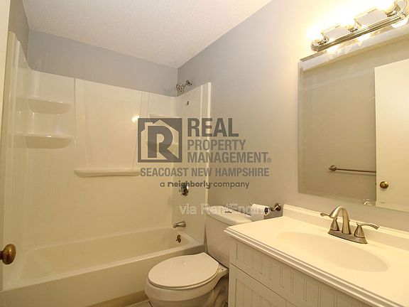 5th image of 912 White Cedar Blvd