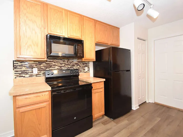 9 Uturn Ct — Photo 20