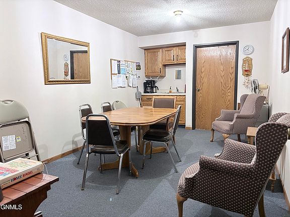 5th image of 2033 N Washington St APT 3