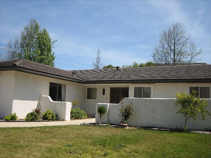 1st image of 4420 Saint Ives Ct