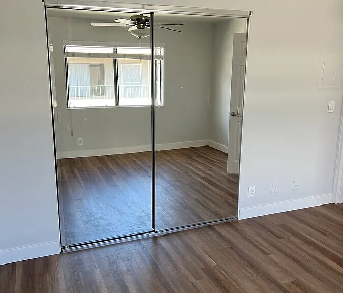 13610 S Cordary Ave #17 — Photo 8
