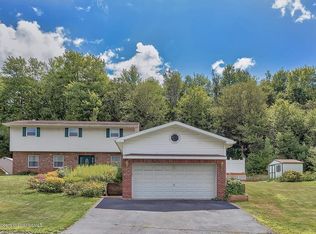 13 Linda Ln, Carbondale, PA 18407