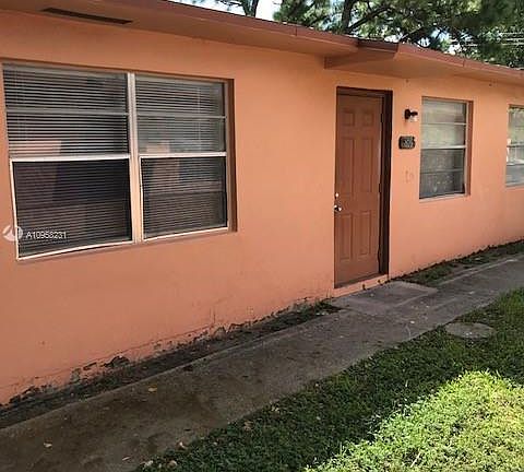 2nd image of 850 SW 6th Ct Unit 1