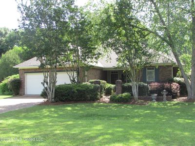 803 W Deerfield Dr, Canton, MS, 39046