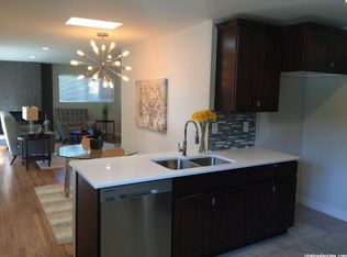 2835 E Coventry Ln, Cottonwood Heights, UT 84121