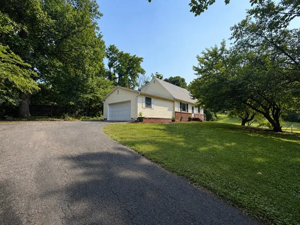 120 Annecy Ct, Tell City, IN 47586