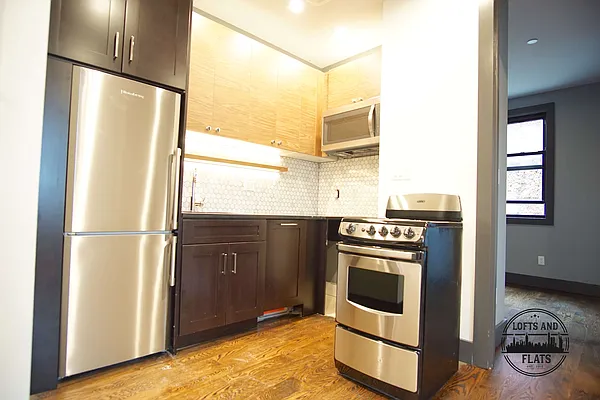 Rented by Lofts and Flats LLC | media 35