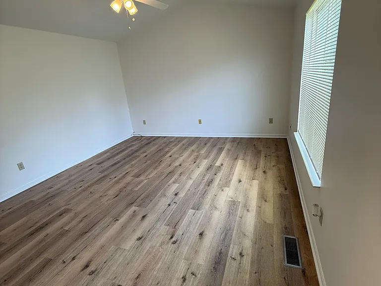 6963 Autumn Glen Dr — Photo 16