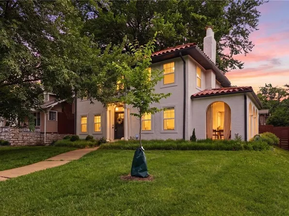 5745 Rockhill Rd, Kansas City, MO 64110
